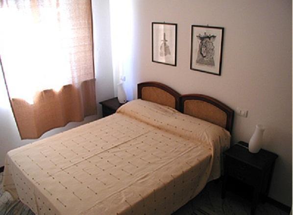 B&B Villa Acero マリーナ・ディ・カッラーラ 部屋 写真